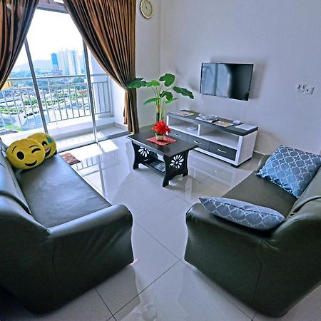 Hits Homestay Bayan Lepas Exterior foto