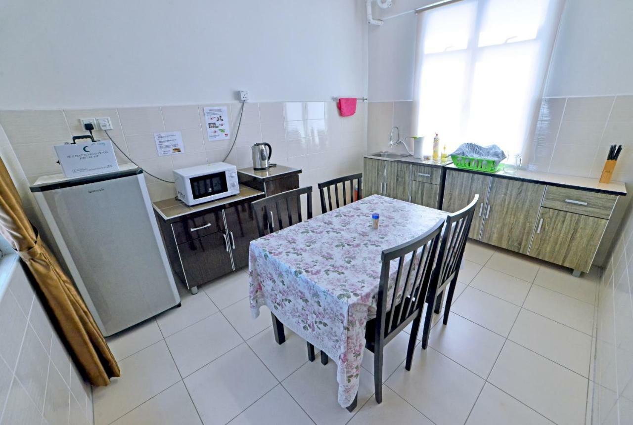 Hits Homestay Bayan Lepas Exterior foto